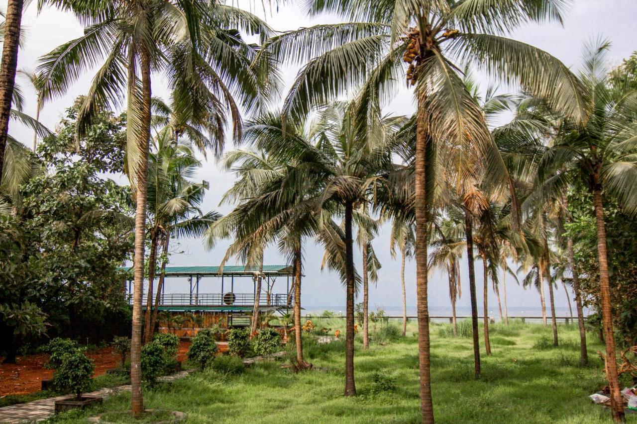 Meenkunnu Beach House By Village Resorts 坎努尔 外观 照片